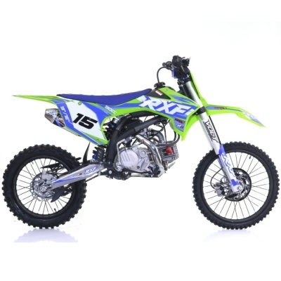 Motocross verde e azul com o número 15 e texto RXF nas laterais
