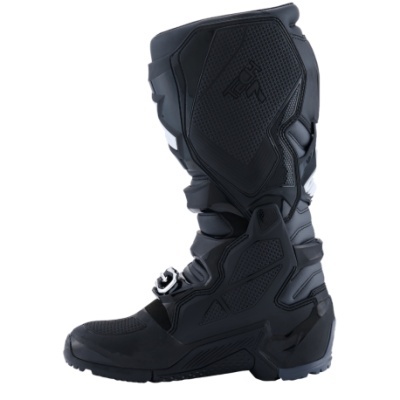 Bota preta alta de montaria ou moto com fecho de fivela