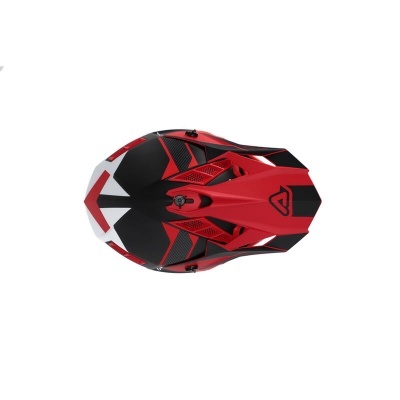 Capacete de ciclista vermelho, preto e branco visto de cima.