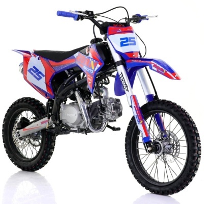 mota de motocross azul, vermelho e branco com número 25 e pneus de cravos