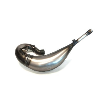 Escape metálico prateado para motocicleta com inscrição '2ST'