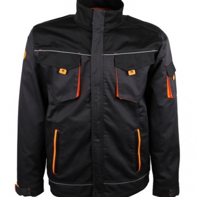 Casaco de trabalho preto com detalhes em laranja e múltiplos bolsos