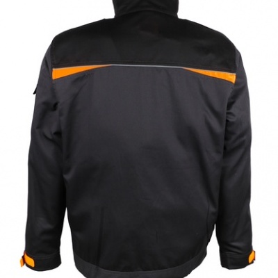 Casaco de trabalho preto com detalhes laranja nas costas e nas mangas