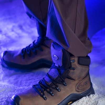 SAPATO DE SEGURANÇA VIBRAM CASTANHO e CINZA | CASCADES - LAVORO