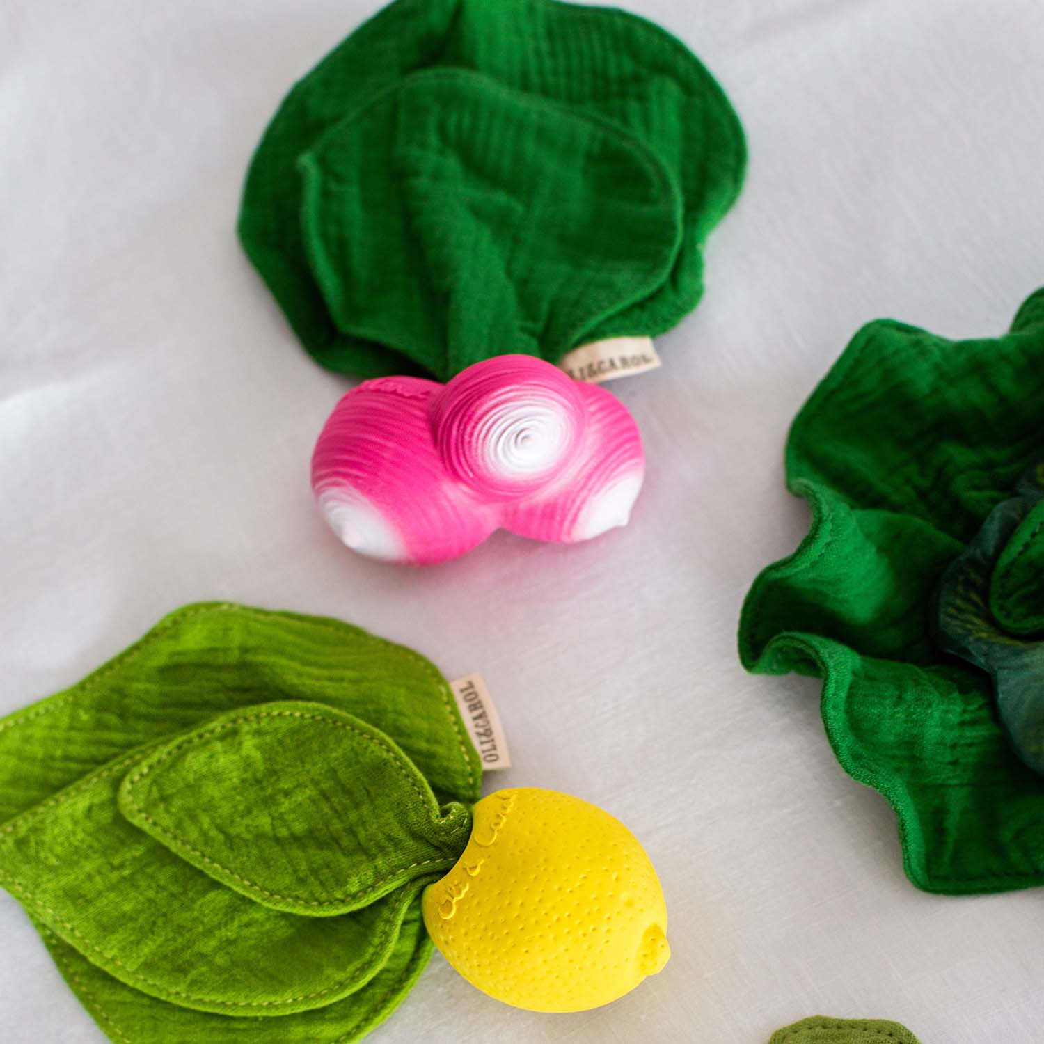 Mini Mordedor Rabanete - Ramona Mini Mordedor Rabanete - Ramona