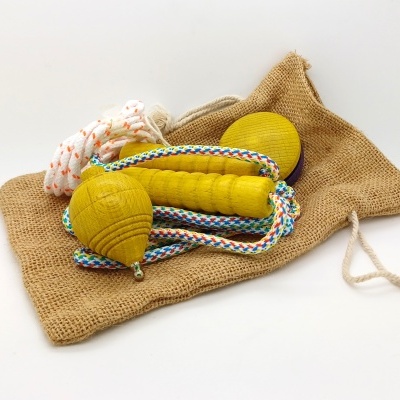 Kit de jogos tradicionais pequeno Kit de jogos tradicionais pequeno