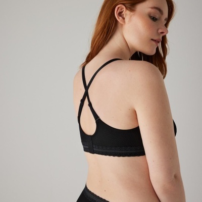 Soutien&#x20;ysabel&#x20;mora&#x20;copa-c&#x20;10603