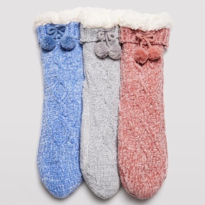 Peuga&#x20;senhora&#x20;antideslizante&#x20;ysabel&#x20;mora&#x20;12233