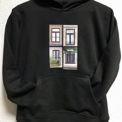 SWEATSHIRT COM CAPUZ CRIANÇA