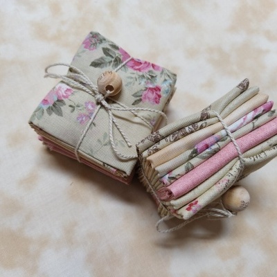 CONJ. 5 TECIDOS Quilt Gate "Rose Garden" creme 240418A