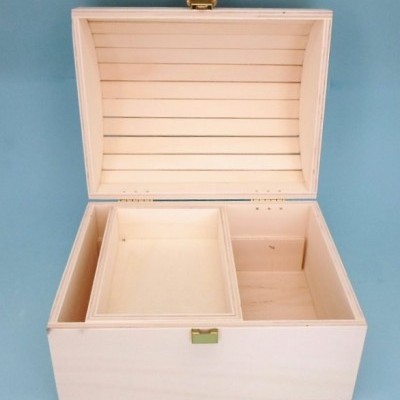 Caixa tipo baú ripado 20x6x15cm 9704