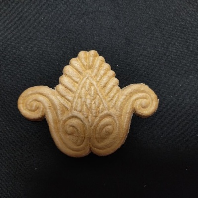 Aplicação madeira 8,5x6,5cm  770002