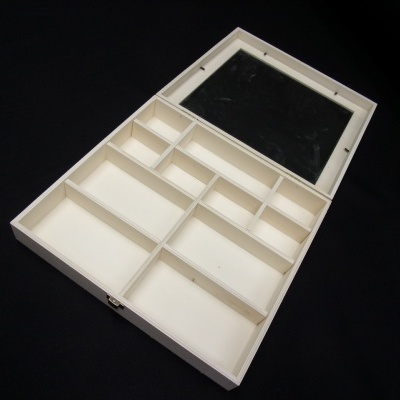 Caixa 32x30x7cm c/div. e vid.acríl. C3230