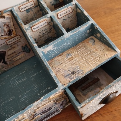 CAIXA C/DIVISORIAS E GAVETA 33X22-18X7.5CM Ref. 87987