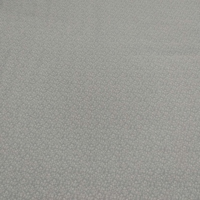 Tecido cinza claro com padrão floral pequeno branco e cinzento