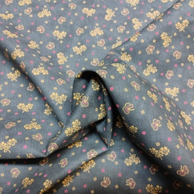 Tecido "House on Summer Hill" by Hannah West of Luckyday for Henry Glass & Co. 2918-77