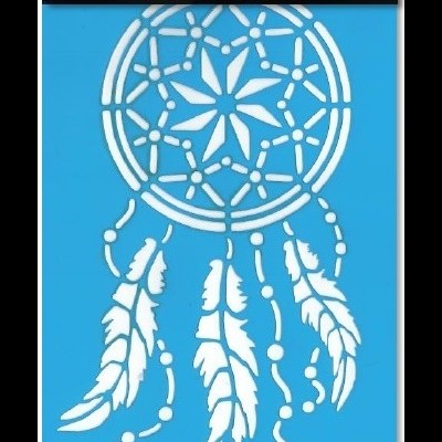 Stencil azul com padrão de filtro dos sonhos branco em embalagem preta