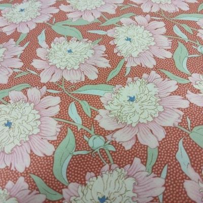 Tecido Tilda "GardenLife" Bowl Peony Coral 100307