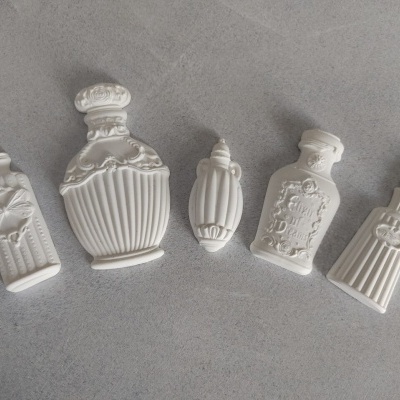 Conjunto de 5 peças de cerâmica (1/2 frascos, ver foto)