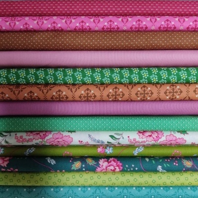 Tecido EQP - " Future Heirlooms " Saudade Cinnamon 250503