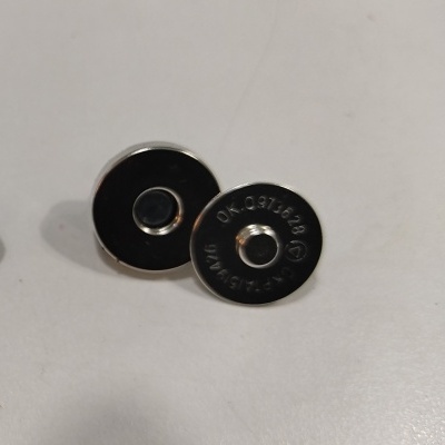 Fecho iman Cromado 19mm