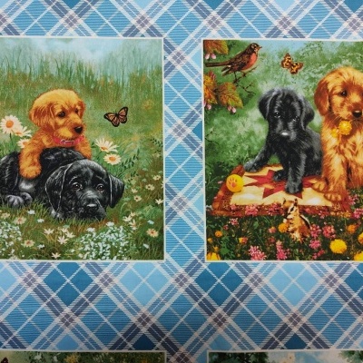 TECIDO HENRY GLASS  "Pups in the garden" 9340