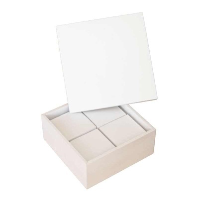 Caixa de lembranças Branca com 4cx no interior     18x18x7cm  96213