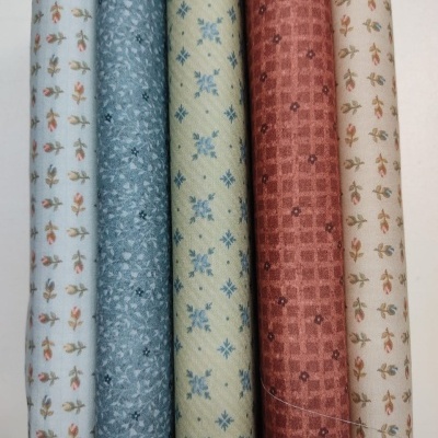 Tecido F&F flore azul fundo verde AMO PL003