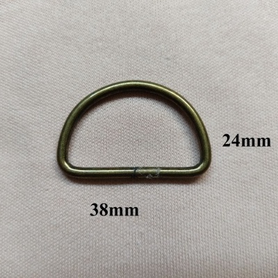 Meia argola ouro velho M