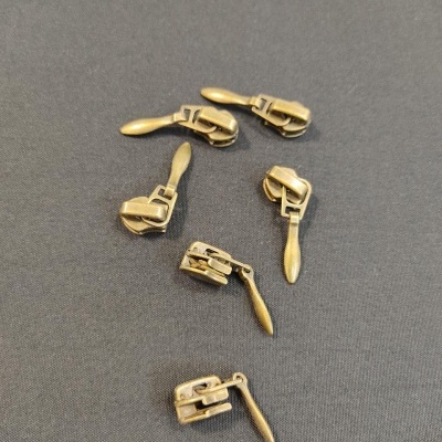 Cursor ouro velho "passo fino" malha 3