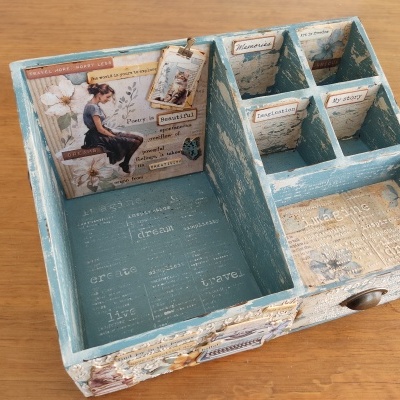 CAIXA C/DIVISORIAS E GAVETA 33X22-18X7.5CM Ref. 87987