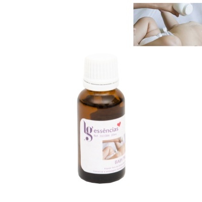 frasco âmbar com tampa branca e rótulo com texto e imagem de bebé