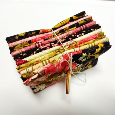 Conj. 9 FAT QUARTER WILMINGTON PRINTS "PATHWAYS" KAYE ENGLAND T1966A