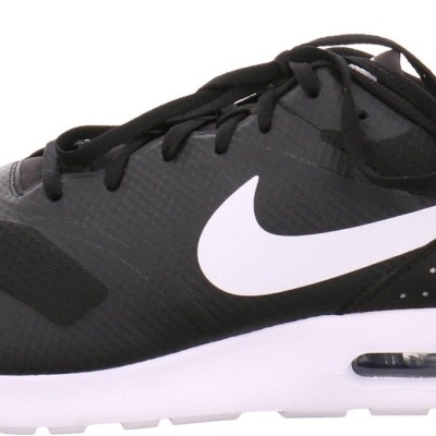 Ténis Nike Air Max Tavas