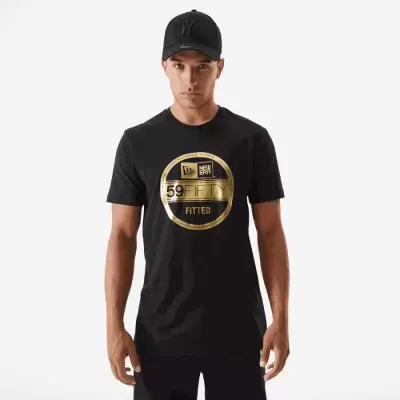 T-Shirt New Era Essential Visor Sticker