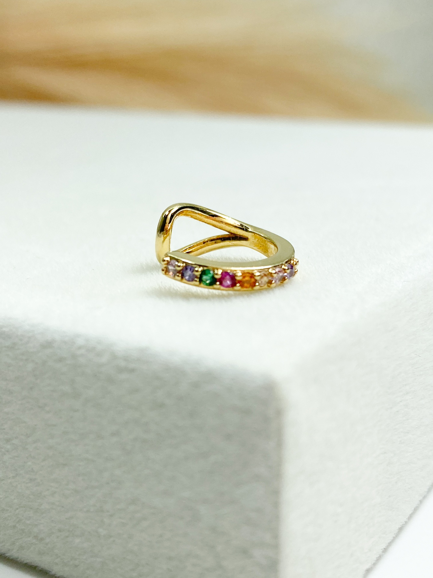 Piercing Fake Cravejado - Colorido - Banhado Ouro 18k