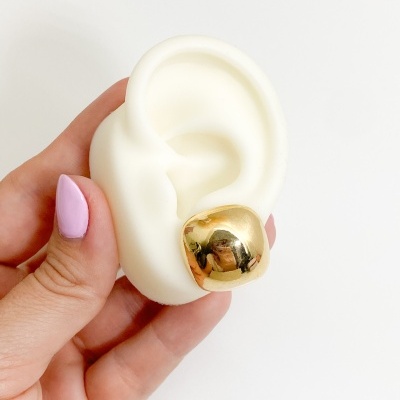 Brinco&#x20;Bold&#x20;Quadrado&#x20;-&#x20;Banhado&#x20;Ouro&#x20;18k