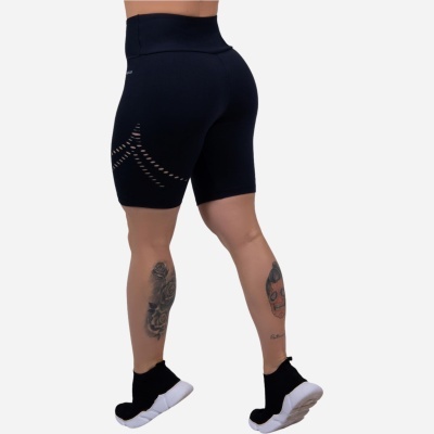 Bermuda&#x20;Laser&#x20;Camile&#x20;&#x7C;&#x20;Romance