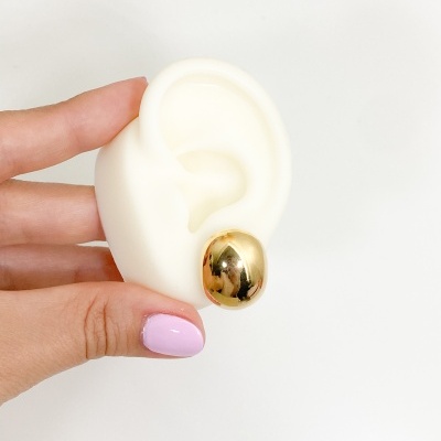 Brinco&#x20;Bold&#x20;Oval&#x20;-&#x20;Banhado&#x20;Ouro&#x20;18k