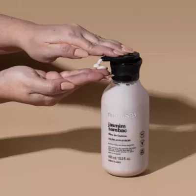 Lo&#x00E7;&#x00E3;o&#x20;Hidratante&#x20;Nativa&#x20;Spa&#x20;Jasmim&#x20;Sambac&#x20;400ml&#x20;&#x7C;&#x20;O&#x20;Botic&#x00E1;rio