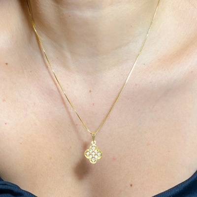 Conjunto&#x20;Trevo&#x20;com&#x20;Zirc&#x00F3;nicas&#x20;-&#x20;Inspira&#x00E7;&#x00E3;o&#x20;-&#x20;Banhado&#x20;Ouro&#x20;18k