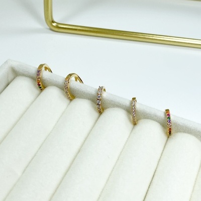 Piercing&#x20;Fake&#x20;Cravejado&#x20;-&#x20;Cristal&#x20;-&#x20;Banhado&#x20;Ouro&#x20;18k