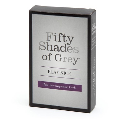 Caixa do jogo Fifty Shades of Grey Play Nice com cartas de inspiração.