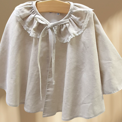 Capa de linho com folho