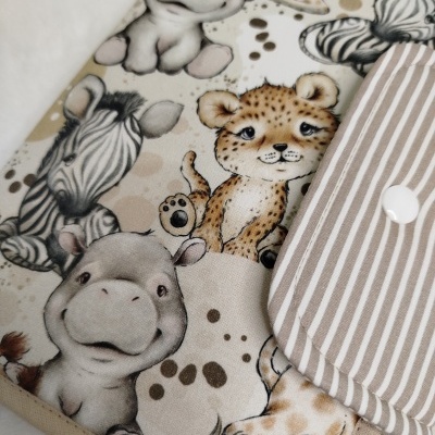 Porta documentos | bolsa boletins | Porta boletins | baby safari com riscas areia