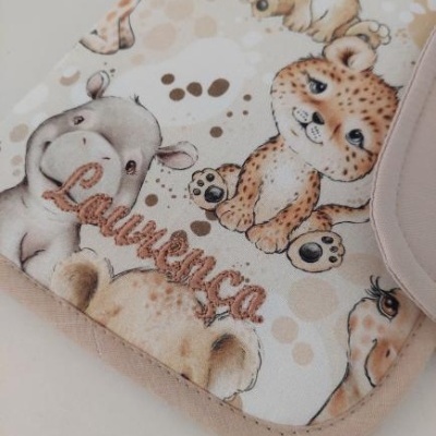 Porta documentos personalizado | Coleção baby safari | bolsa para boletins de saúde