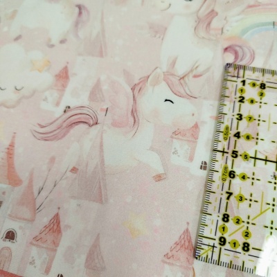 Tecido pink unicorn