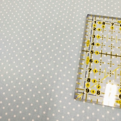 Tecido poppy pintinhas