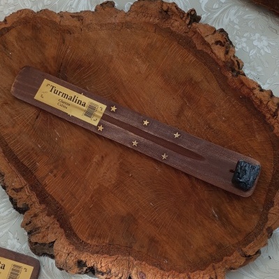 Porta incenso de madeira com cristal energético