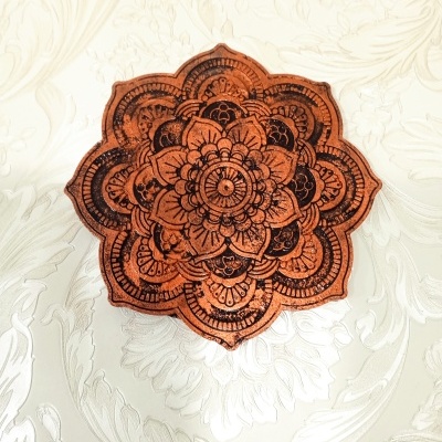 Queimador de incenso estilo envelhecido pintado á mão